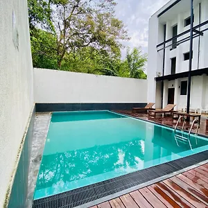 https://kandyan-view-villa.negombohotels.net